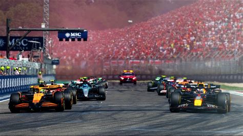 FORMULA 1 .